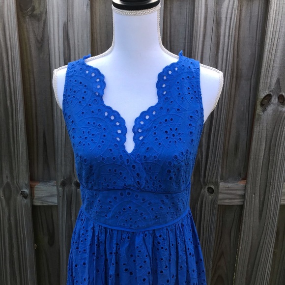 Lulu’s Maxi Blue Dress - Picture 3 of 9